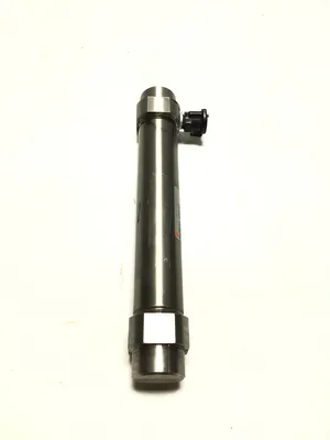USED SMC 📦 MODEL: CM2B25-NB030 — PRECISE AND CONSISTENT ACTUATION