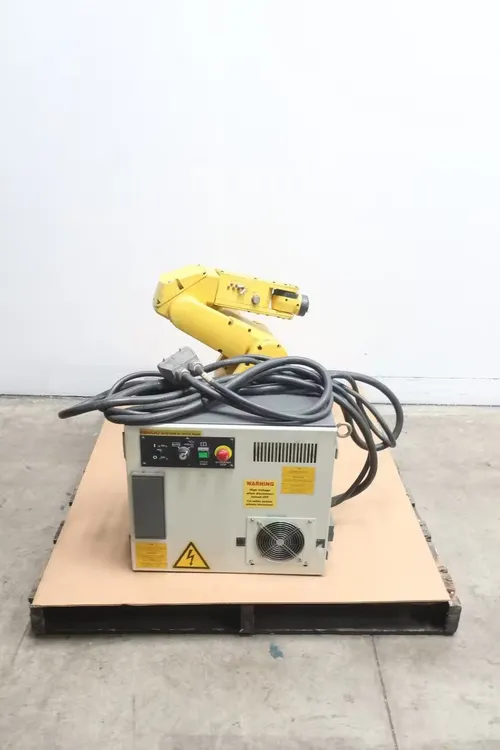 Used 2007 FANUC LR MATE 200IC R-30IA MATE Misc Industrial Equipment Ohio US | Aucto #371817