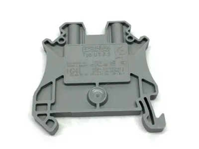 New | in-Stock Phoenix Contact Feed-Through Terminal Block 24A UT 2,5 LOT OF 20 Terminal Blocks Michigan US | Maverick Industrial Sales #1389163