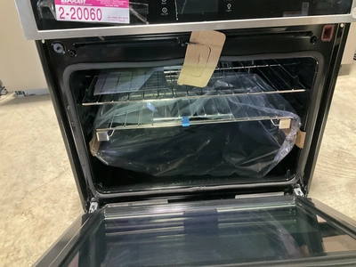 Used FRIGIDAIRE GCWS3067AFD GALLERY 30" BUILT-IN SINGLE ELECTRIC WALL OVEN WITH TOTAL CONVECTION - STAINLESS STEEL Residential Appliances Michigan US | Miedema Asset Management Group #1577973