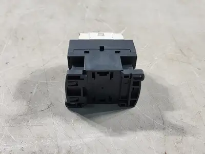 32 Amp, 3 Pole, 2 NO + 2 NC, 115 VAC Coil Contactor C05F7