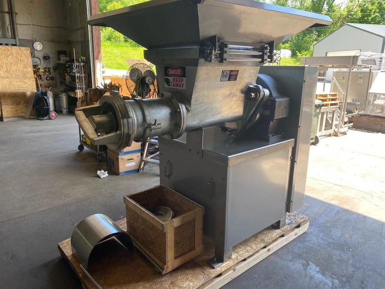 Used WEILER 1109 Grinders / Shredders - Food Illinois US | M&M Equipment Corp. #1145029