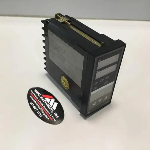 Used RKC REX-C400FK03VAN Temperature Controls Michigan US | Ideal Machinery #580104