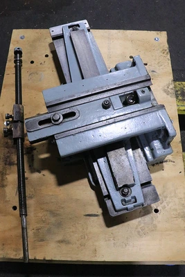 USED 1970 Lodge & Shipley POWERTURN 2516 TAPER