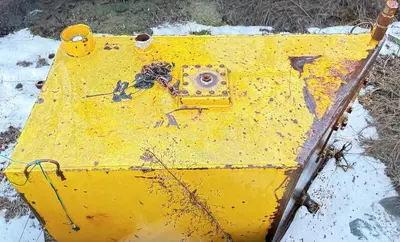 Used EPIROC (ATLAS COPCO) USED DIESEL / HYDRAULIC FLUID / WATER TANKS FROM ATLAS COPCO / EPIROC T4BH BLAST HOLE DRILL RIGS Water Tanks Pennsylvania US | East West Machinery & Drilling #1417935