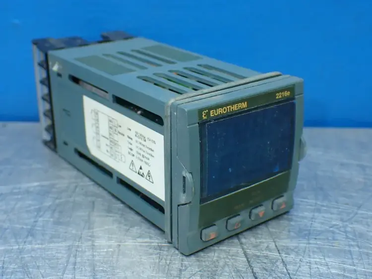 Used EUROTHERM 2216E/AL/VH/R1/R1/RF/2YM/ENG/XXXXX/EU0523 Temperature Controls Ohio US | HGR 24 #802929