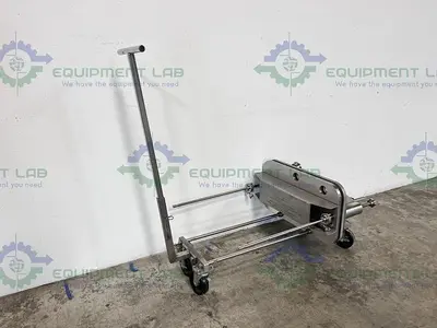 USED MILLIPORE MPODPILOT CP5PN1075 FILTER PRESS W/ ENERPAC P142 HYDRAULIC HAND PUMP