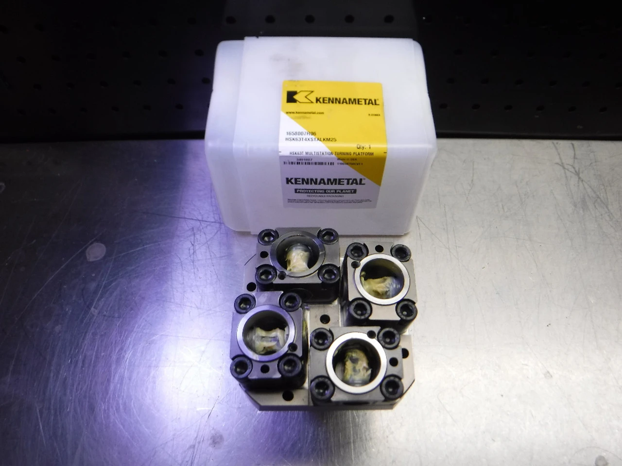 Kennametal HSK63T KM25 Multi station Turning Platform HSK63T4XSTALKM25 (LOC3225)