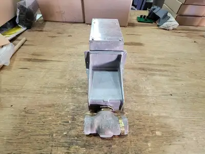 USED BARBER-COLMAN MC-421-0-0-1