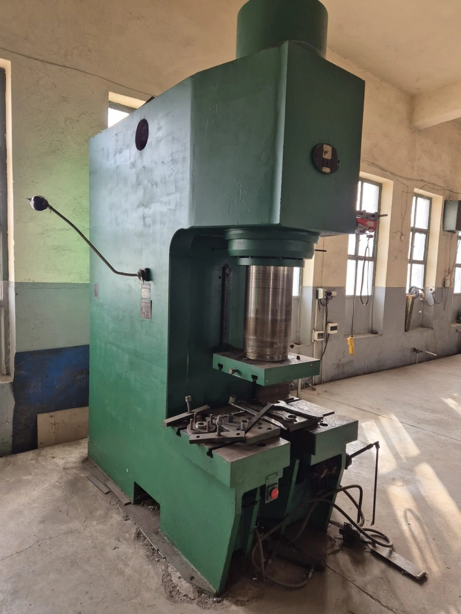 ORENBURG C-frame Hydraulic Press, in very good working condition, VIDEO