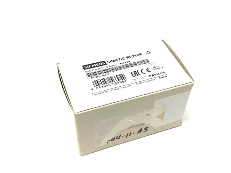New | in-Stock SIEMENS SIMATIC RF210R RF READER IP67 RS422 INTERFACE Misc Industrial Equipment | Maverick Industrial Sales #1112769