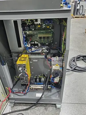 USED 2012 FANUC M-900IA/260L