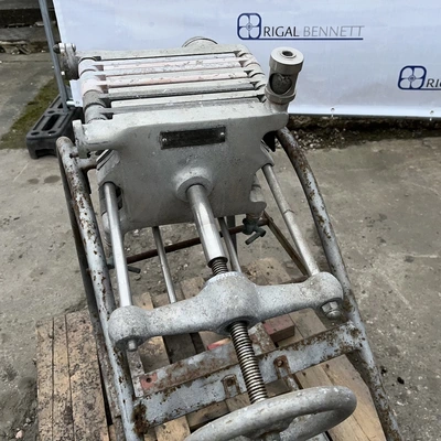 Carlson Plastic Filter Press 190 X 190Mm