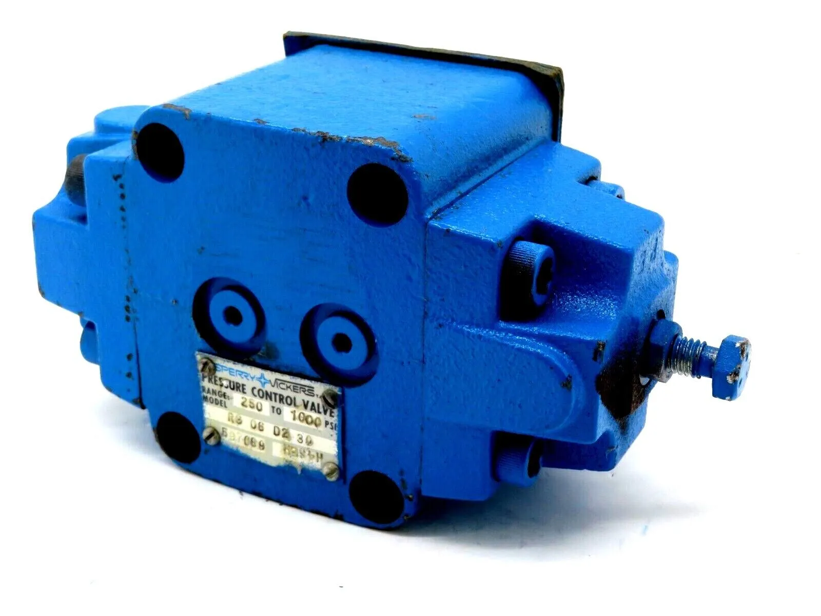 NEW VICKERS RG-06-D2-30 PRESSURE CONTROL VALVE RG06D230