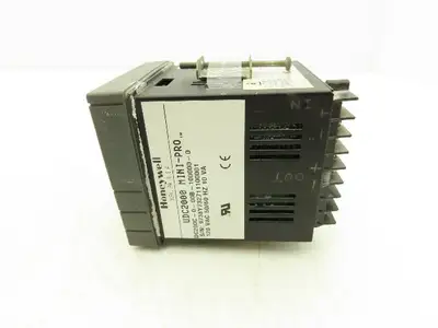 Honeywell DC200C-0-00B-100000-0 UDC2000 Mini Pro Digital Temperature Controller