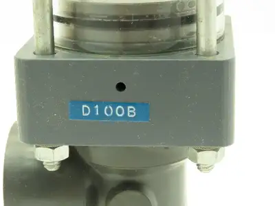 Plast-o-matic D100B 1" Shutoff Valve Pneumatic Air Powered Control PVC Sch 80