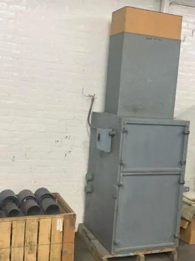 5919-550 Torit Model 84 Whirlwind, 3HP Cabinet Dust Collector