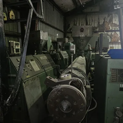 3.5″ Davis Standard 24:1-Air Cooled -N-Vented Extruders (3) 1998