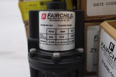 FAIRCHILD PNEUMATIC REGULATOR Z16490-10263  STOCK 3963