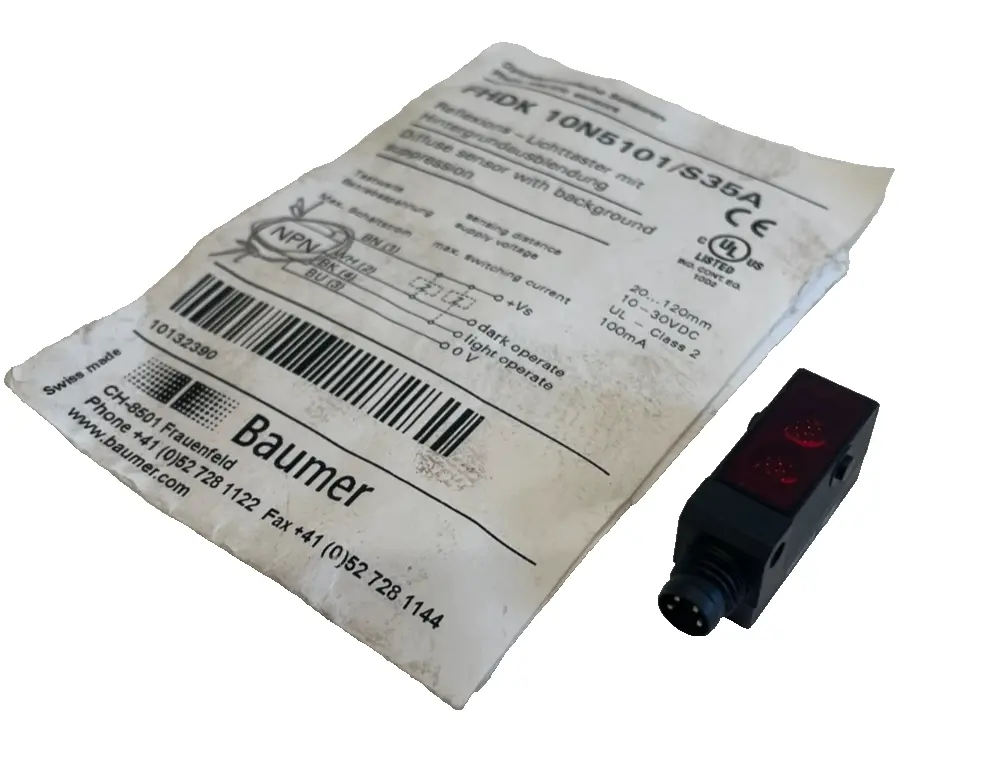 NEW BAUMER FHDK 10N5101/S35A DIFFUSE PHOTOELECTRIC SENSOR