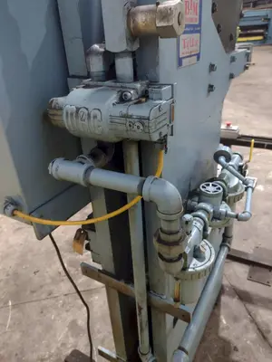 20 TON BTM MODEL #P20F TOG-L-LOC AIR TOGGLE SHEET METAL PRESS: YOBRO #24795