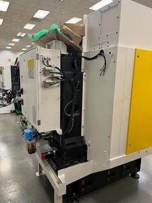 2021 FANUC ROBODRILL A D21MIB5 Vertical Machining Centers | Lion Machinery (4)