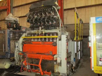 1986 UNILOY 350R4 Extrusion Other, Blow Molder | Mark One Machinery (1)
