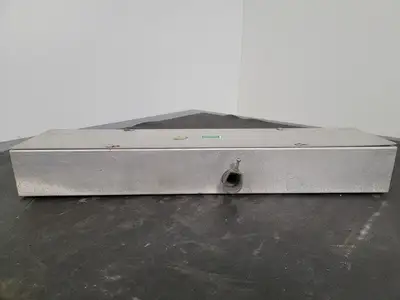 24" x 5" x 3" Splitter Box