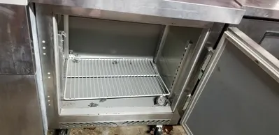 75-0327 Victory 27'' Self Contained Undercounter Cooler UR-27-SST