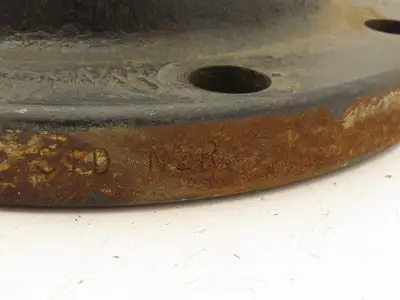 Carbon Steel 6" Weld Neck Pipe Flange 8-Bolt 150Lb A105