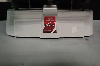 USED OHAUS 1400/1500
