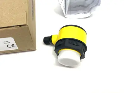 New | in-Stock Banner Engineering EZ-LIGHT Right Angle 30mm Indicator, Panel Mount 3-Color 74052 Light Sources / LED Michigan US | Maverick Industrial Sales #1462910