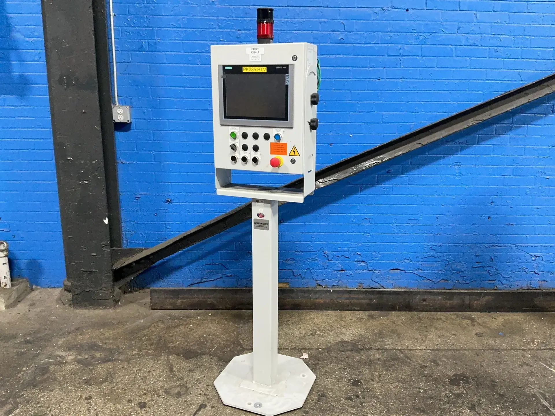 Used XBAR AUTOMATION ECS5002MTSW Automation Control (HMI) Ohio US | HGR 24 #1272609