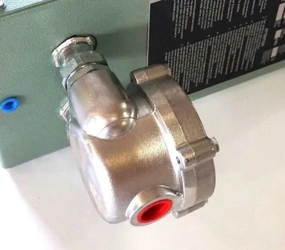 NEW COOPER CROUSE HINDS XC-B3-N0 HEATER 240V, XCB3N0