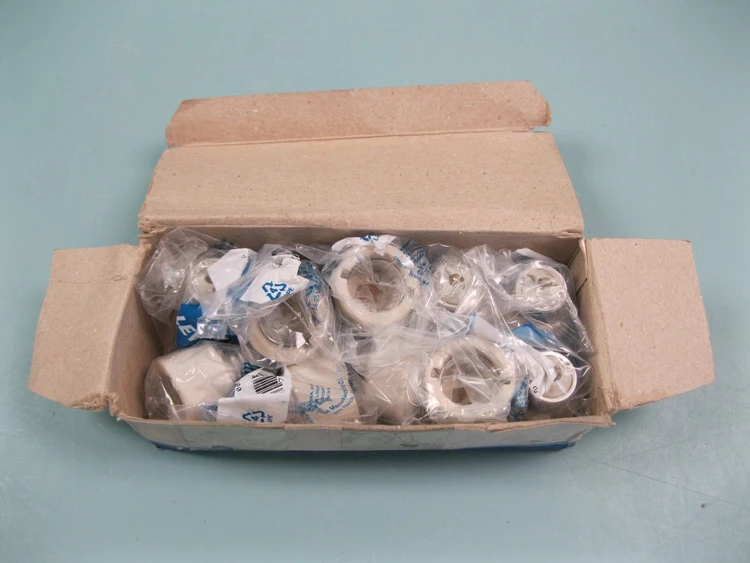 New | in-Stock Leviton 2005 Misc Electrical & Power Parts New Hampshire US | Bitter End Trading #1125516
