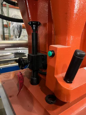 SIMARD TW-588 Die Cutting Presses | Universal Press & Machinery (UPM) (9)