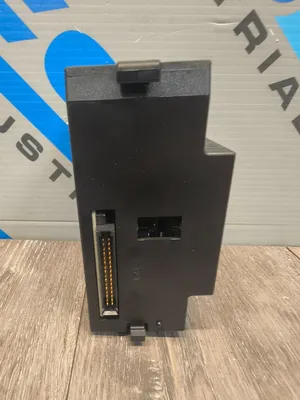 Used GE FANUC IC693PWR330B Power Supplies South Carolina US | ESS Industrial Equipment Sales #1275251