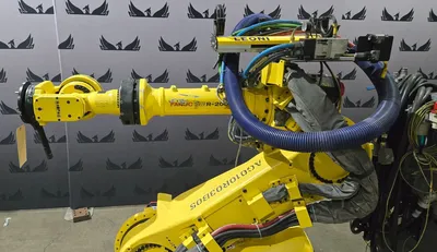 Used 2016 FANUC R-2000IB/210F + R30IB Robots Michigan US | iGAM Industrial Marketplace #1143906