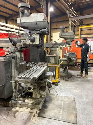 1981 BRIDGEPORT SERIES II SPECIAL Millers, Vertical | Global Machine Brokers, LLC (12)