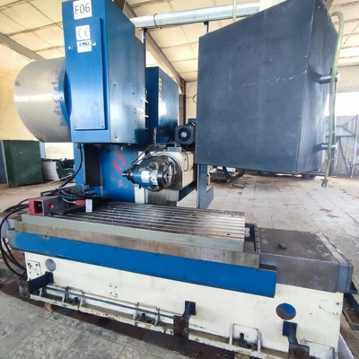 LAGUN CNC Bed Type Mill, in very good used condition, visible under power