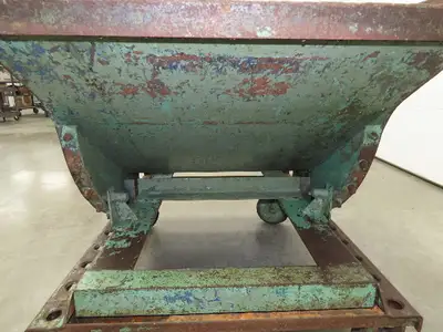 Used ROURA _UNKNOWN_ Hoppers Indiana US | Arrow Industrial #1408584