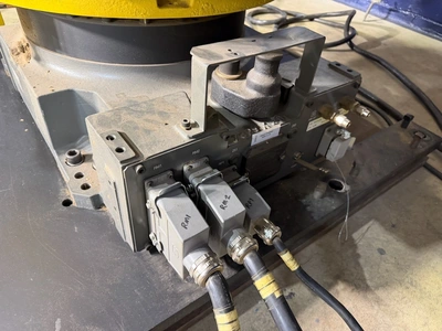 Used 2012 FANUC M-900IA/600 Robots Michigan US | K.B. Industries LLC #1305333