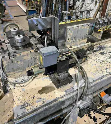 Tube Straightener and Cut-Off Machine, Komo Machine