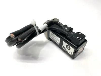 USED YASKAWA SGMAS-01A2A-FJ12
