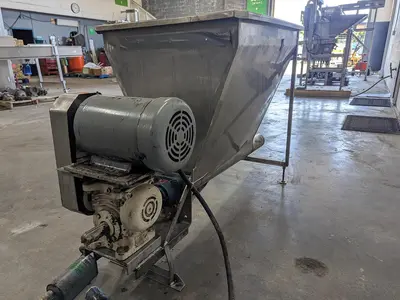 SS Hopper with Auger