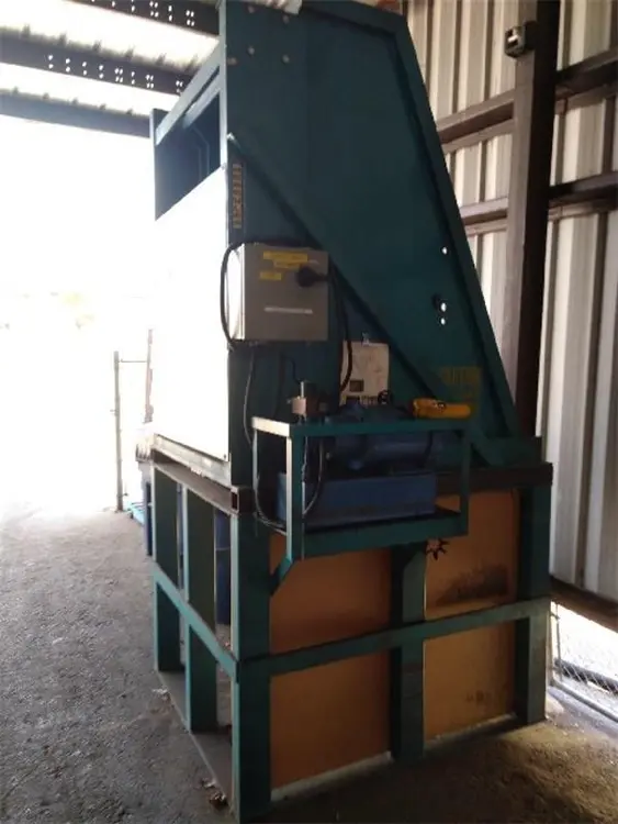 Used POWELL _UNKNOWN_ Tote Dumper Ontario CA | Walden Machinery #1290622