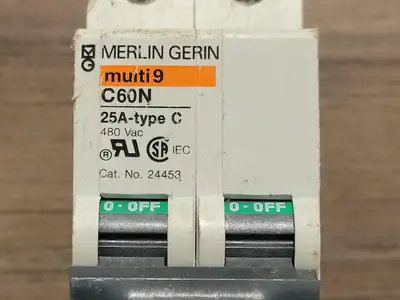 USED MERLIN GERIN 24453