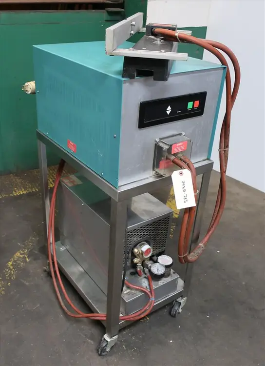 Used ENERCON LM3345-04, Capsule Banders / Sealers Kentucky US | Special Projects International #167078