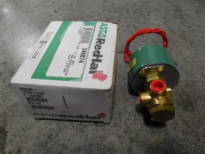 ASCO 8320A090 Red Hat Solenoid Valve New NIB