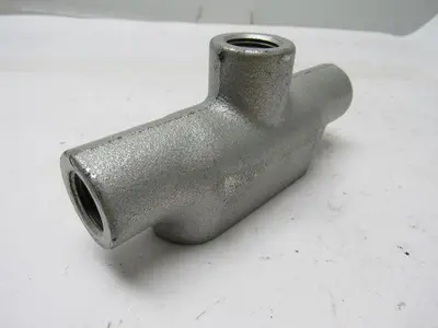 Crouse Hinds Co TB17 1/2" Outlet Body New Lot of 2